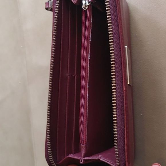 Fossil Wallet - Picture 7 of 8